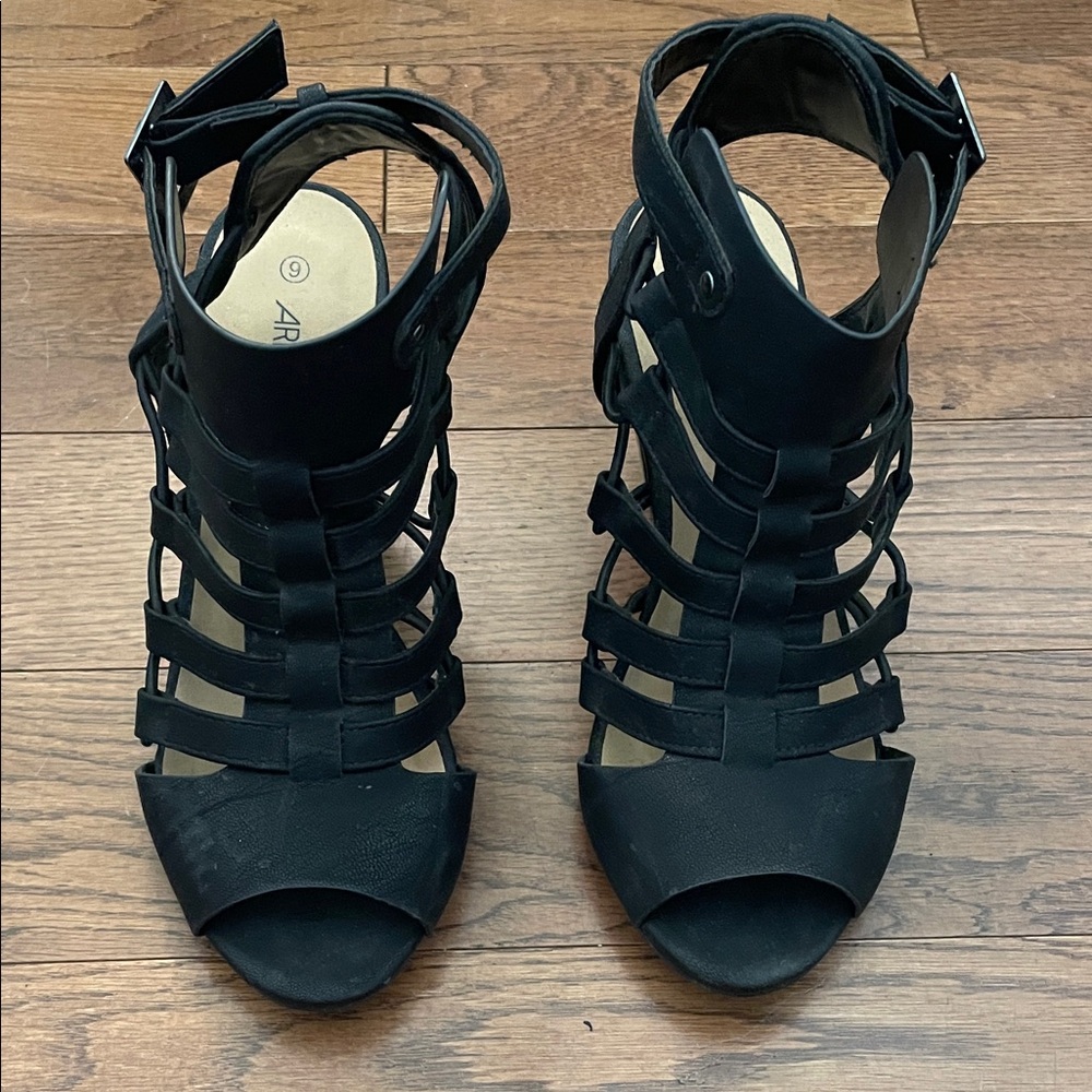 Ardene Chic Black Strappy Heels